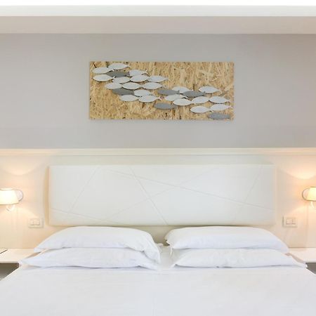 Hotel Croce Di Malta Lignano Sabbiadoro Extérieur photo