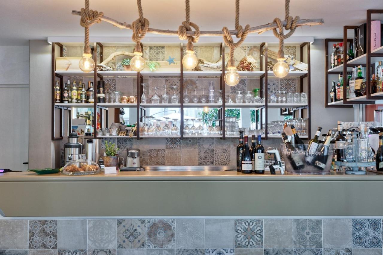 Hotel Croce Di Malta Lignano Sabbiadoro Extérieur photo